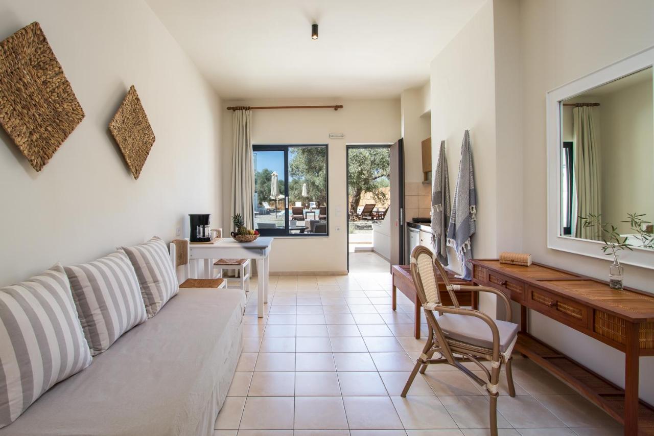 Kanso Rooms Galatas  Exterior photo